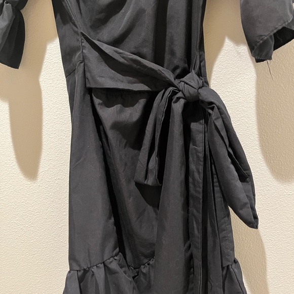 Pretty Little Thing Ruffle Dress - Picture 2 of 5